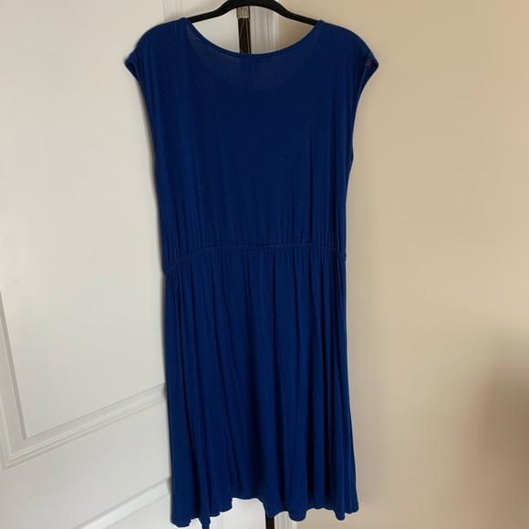 Embroidered neckline cotton dress - Picture 4 of 4